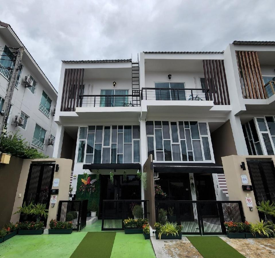 Boxsoon Nimman 3 # 4Beds 4Bahts Villa Chiang Mai Exterior photo